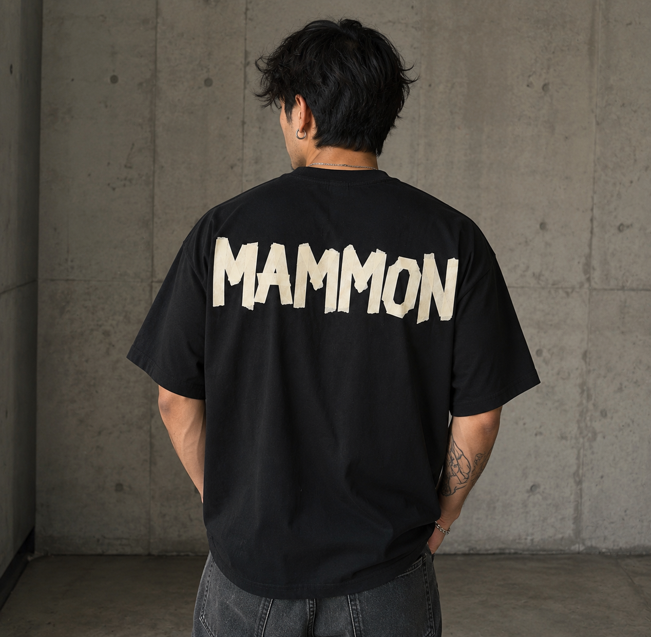 OVERSIZE TAPE TEE